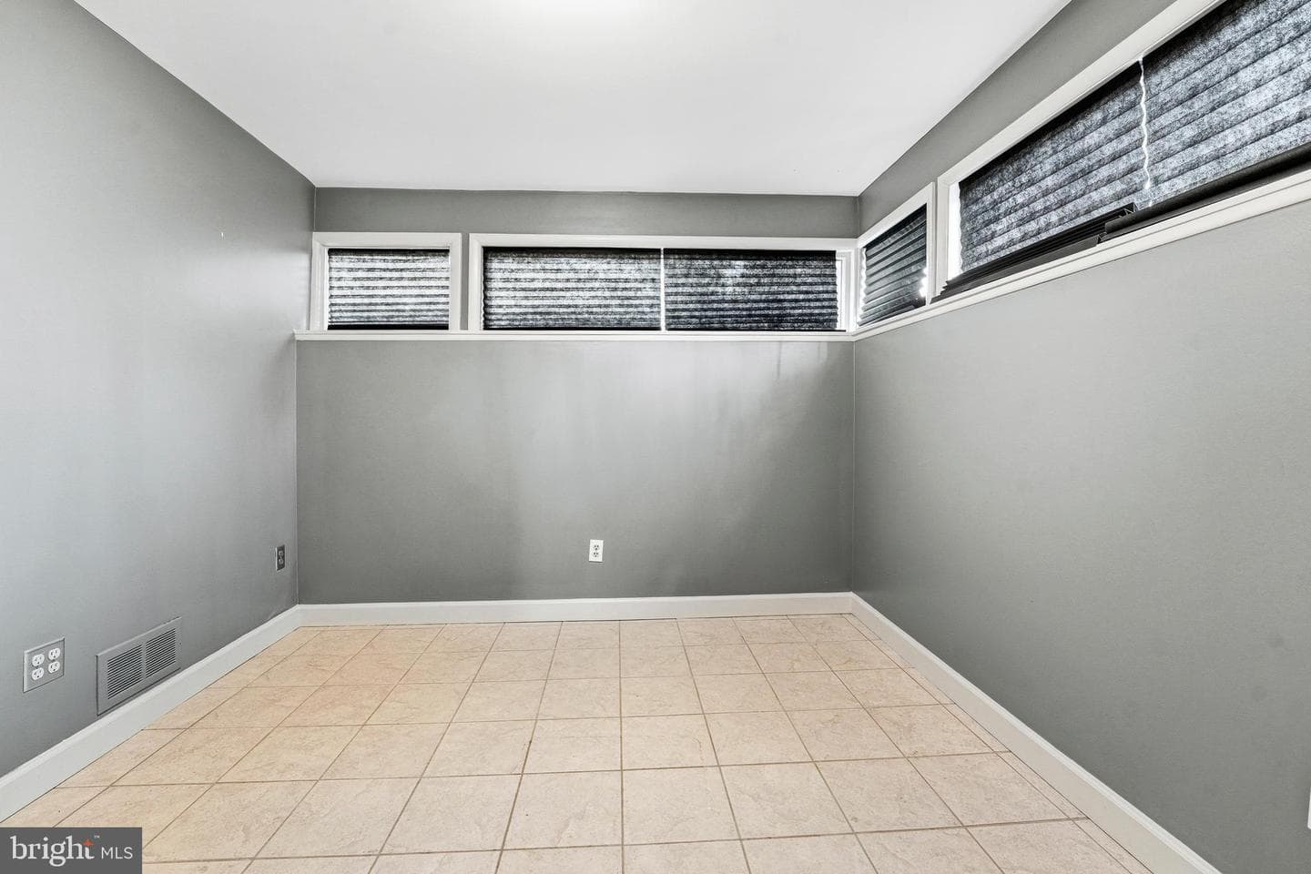 700 Greyrock Drive photo 30