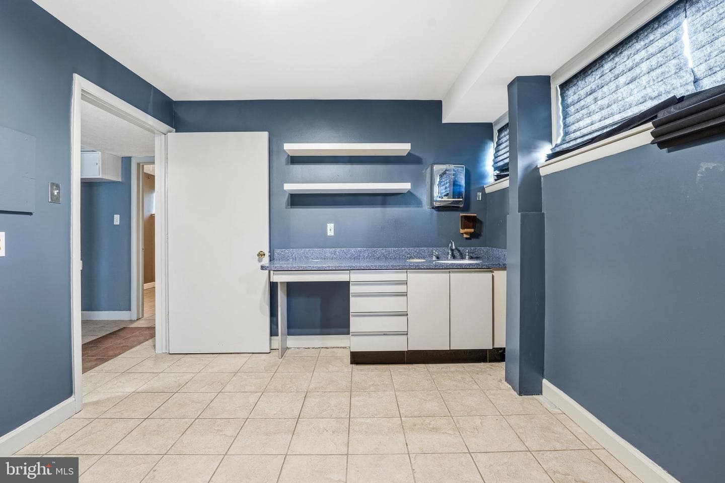 700 Greyrock Drive photo 32