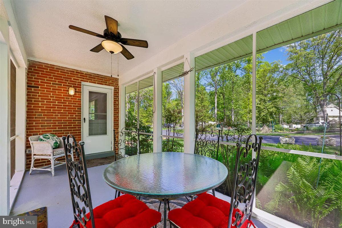4318 Pinetree Road photo 35