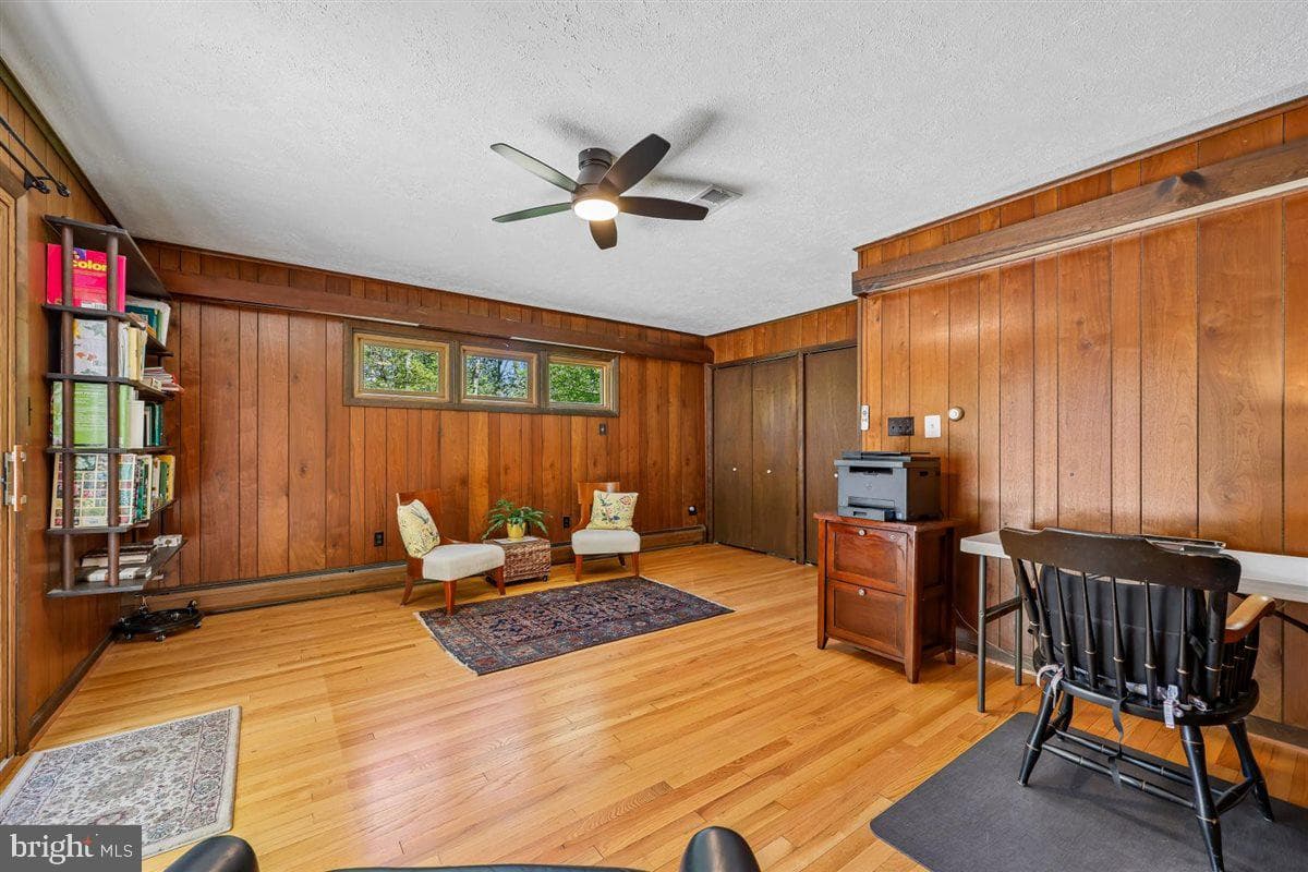 4318 Pinetree Road photo 57