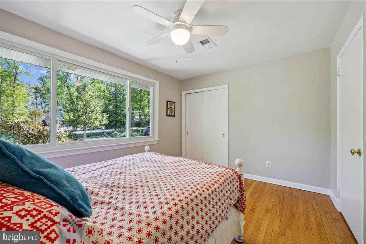 4318 Pinetree Road photo 59