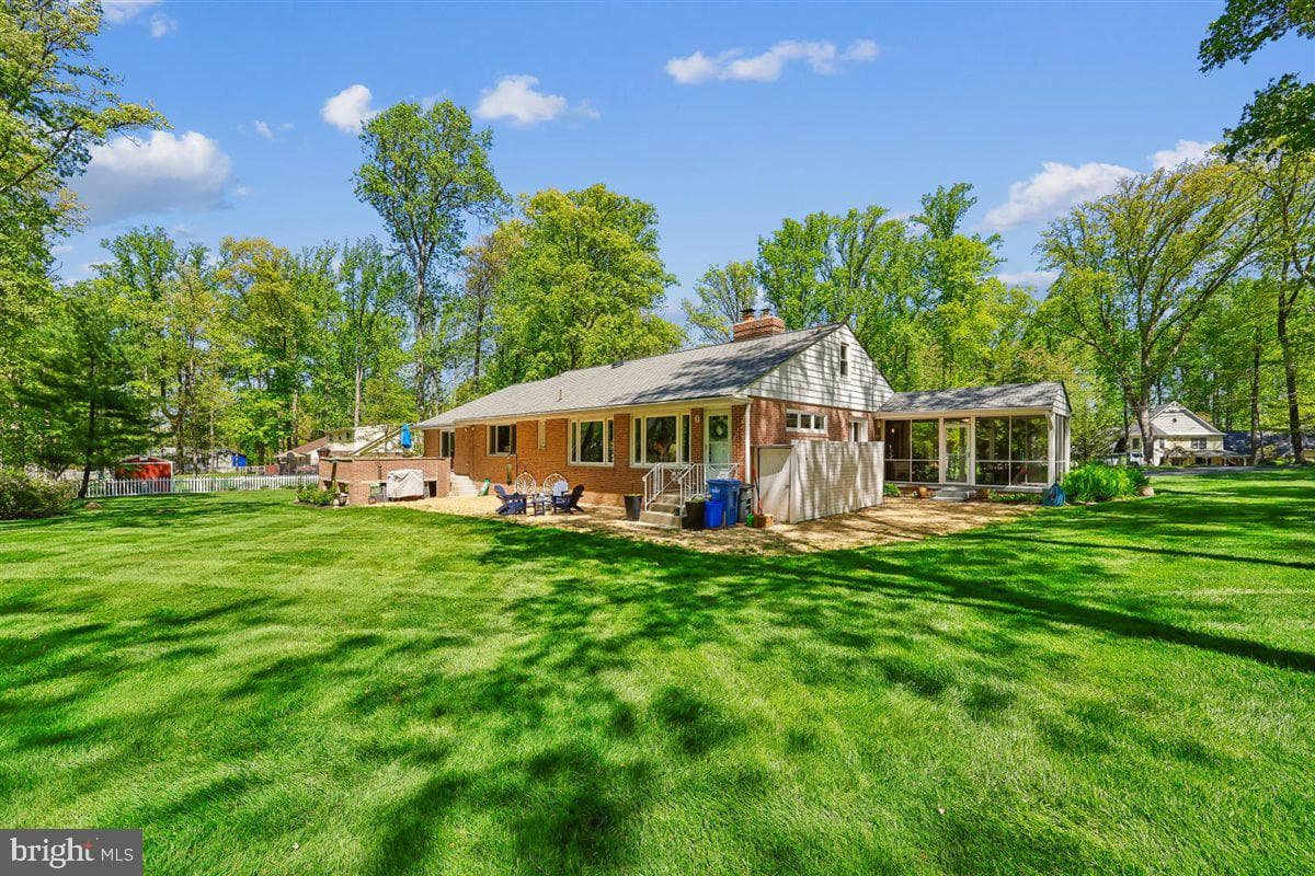 4318 Pinetree Road photo 79