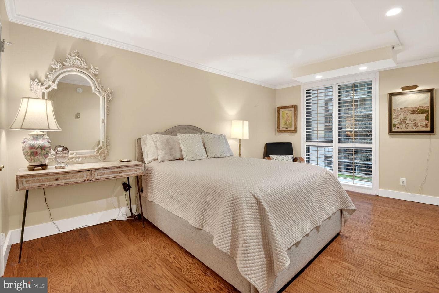 4620 N Park Avenue N #402w photo 16
