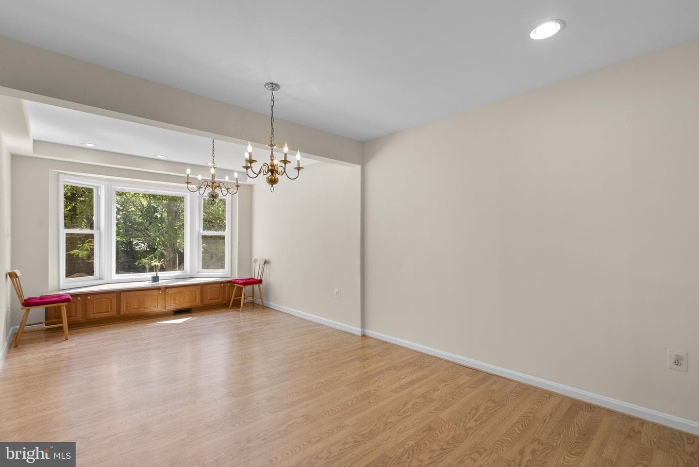 2 Norwich Court photo 8