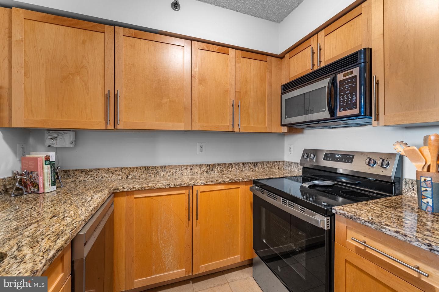 10101 Grosvenor Place #1808 photo 12