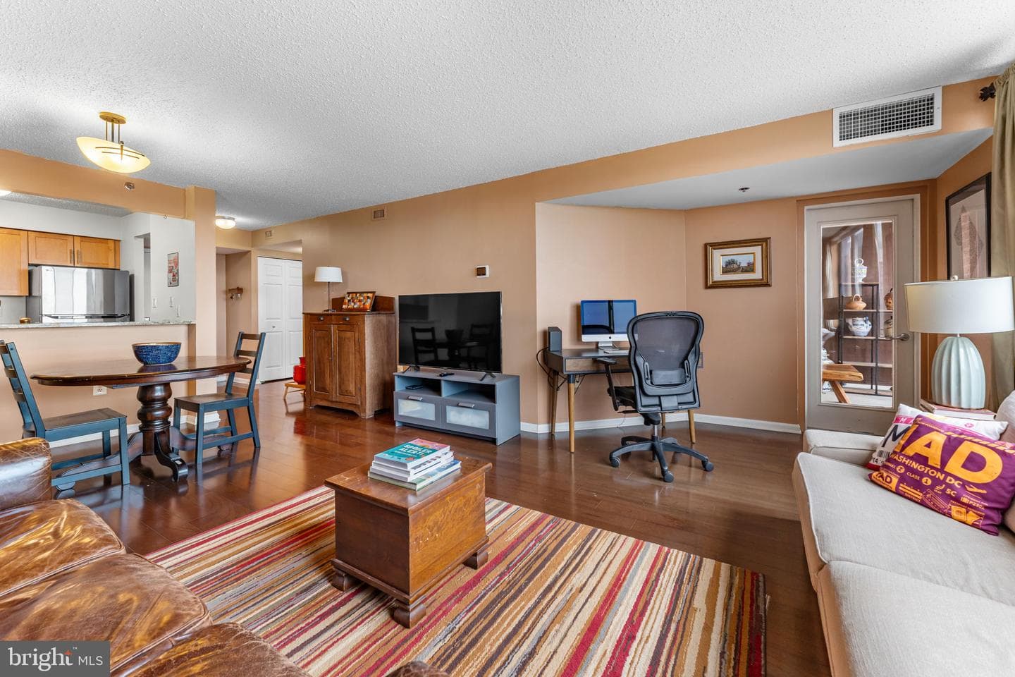 10101 Grosvenor Place #1808 photo 6