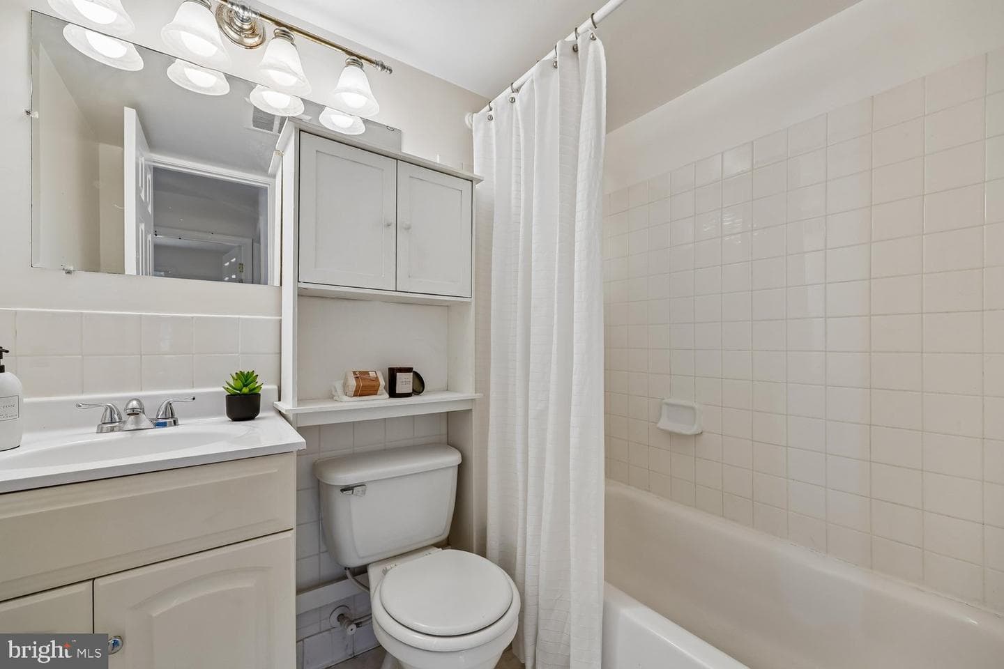 780 Princeton Place #1-780 photo 24