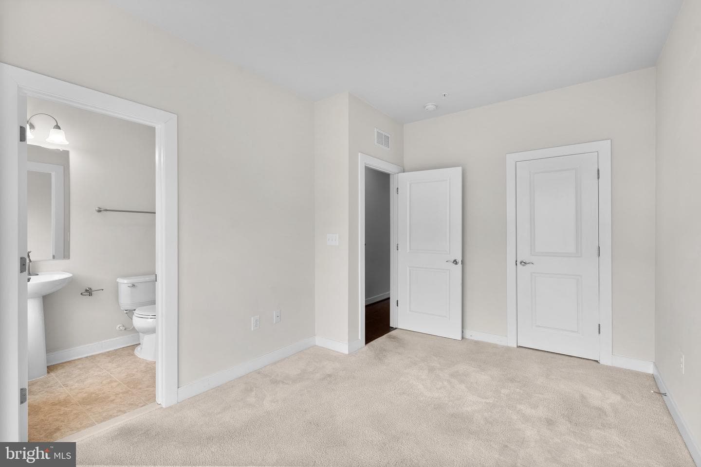 223 Crown Park Avenue photo 19