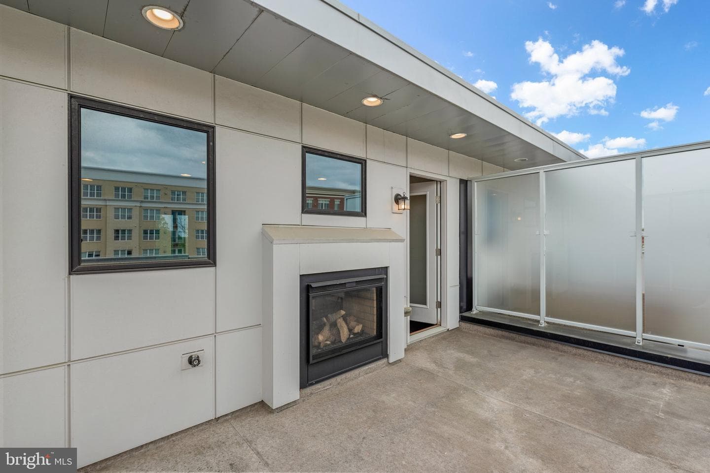 223 Crown Park Avenue photo 25