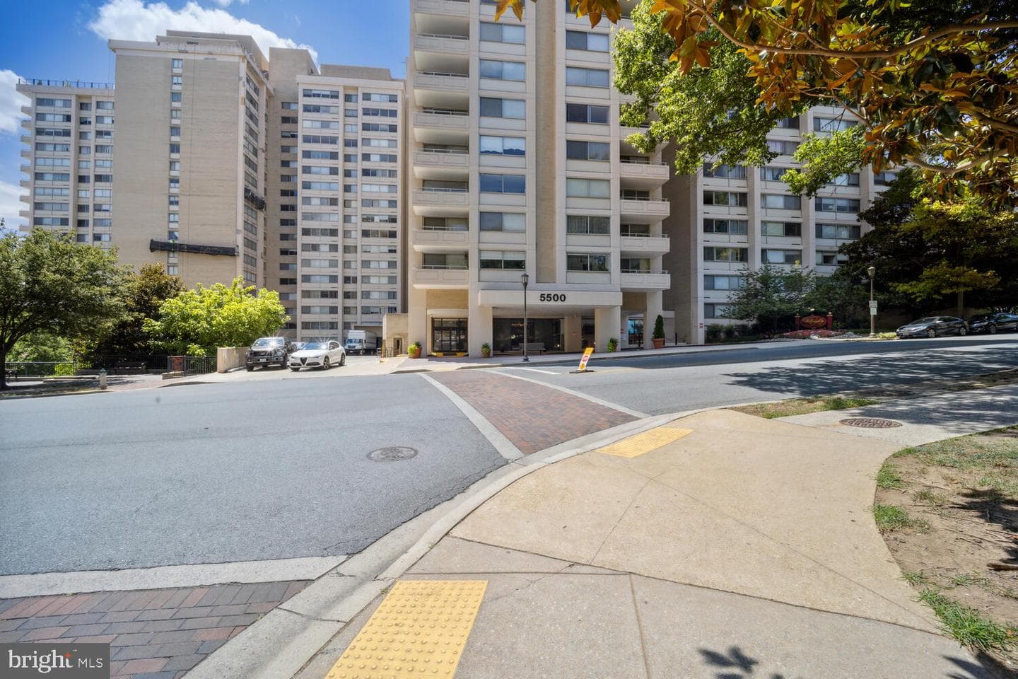 4515 Willard Avenue #702s photo 55