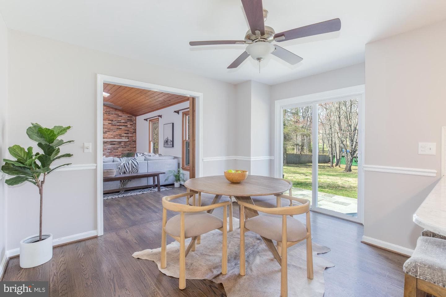 16217 Whitehaven Road photo 20