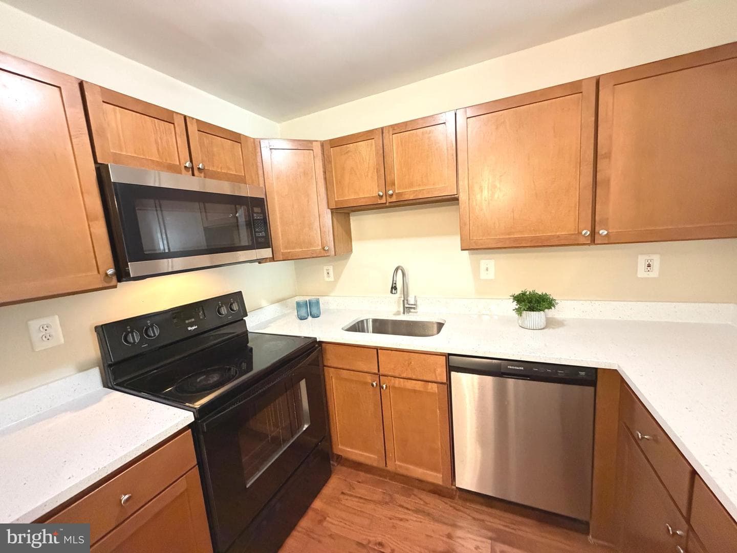 31 Stoney Point Court photo 17