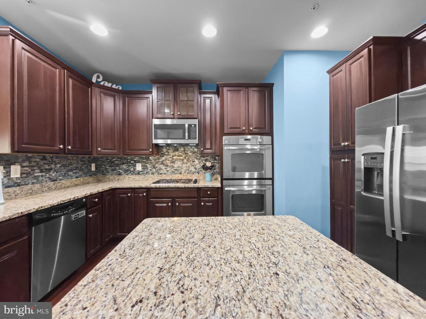 23402 Forest Haven Way photo 6