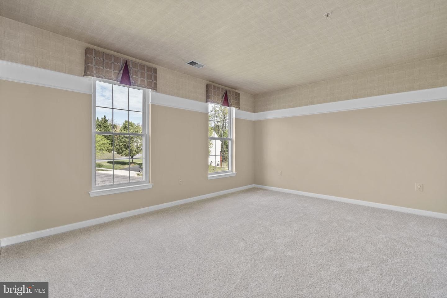 15307 Riding Path Court photo 34