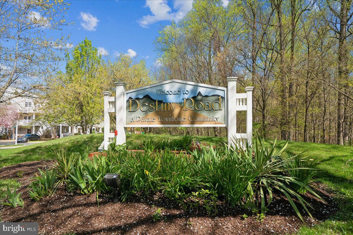 13515 Giant Court photo 64