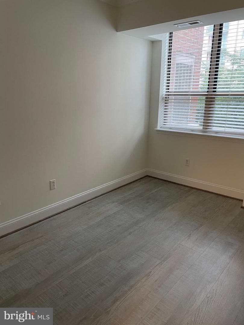 4808 Moorland Lane #409 photo 12
