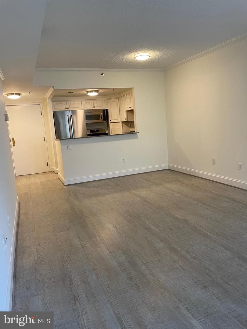 4808 Moorland Lane #409 photo 5