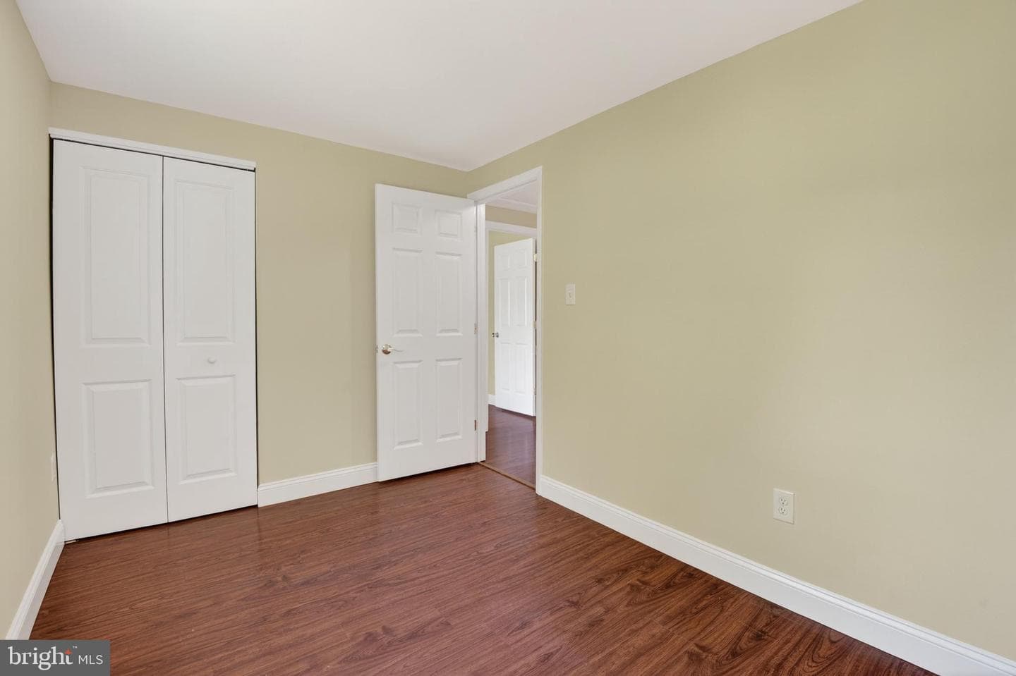 8113 Brucar Court photo 32