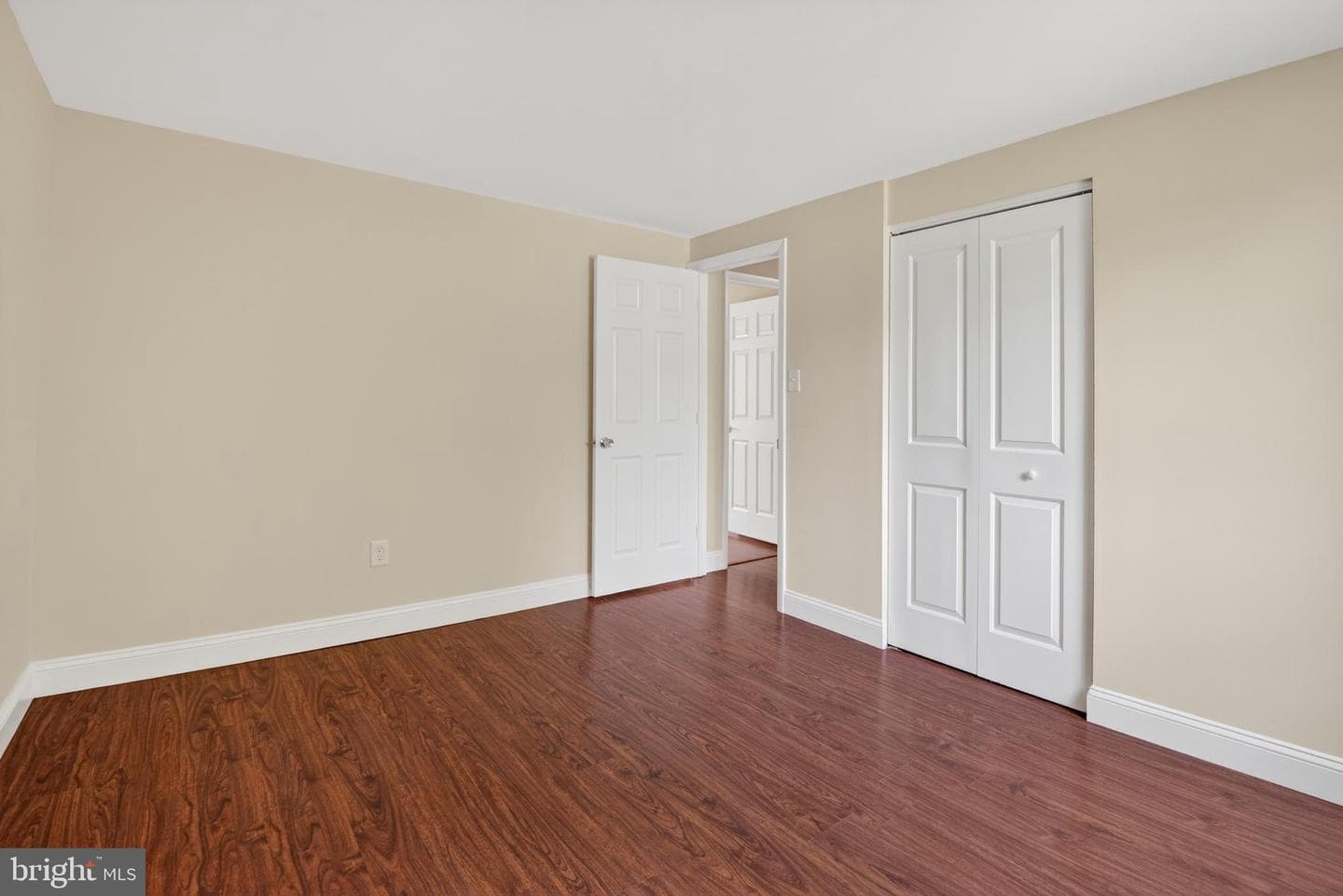 8113 Brucar Court photo 34