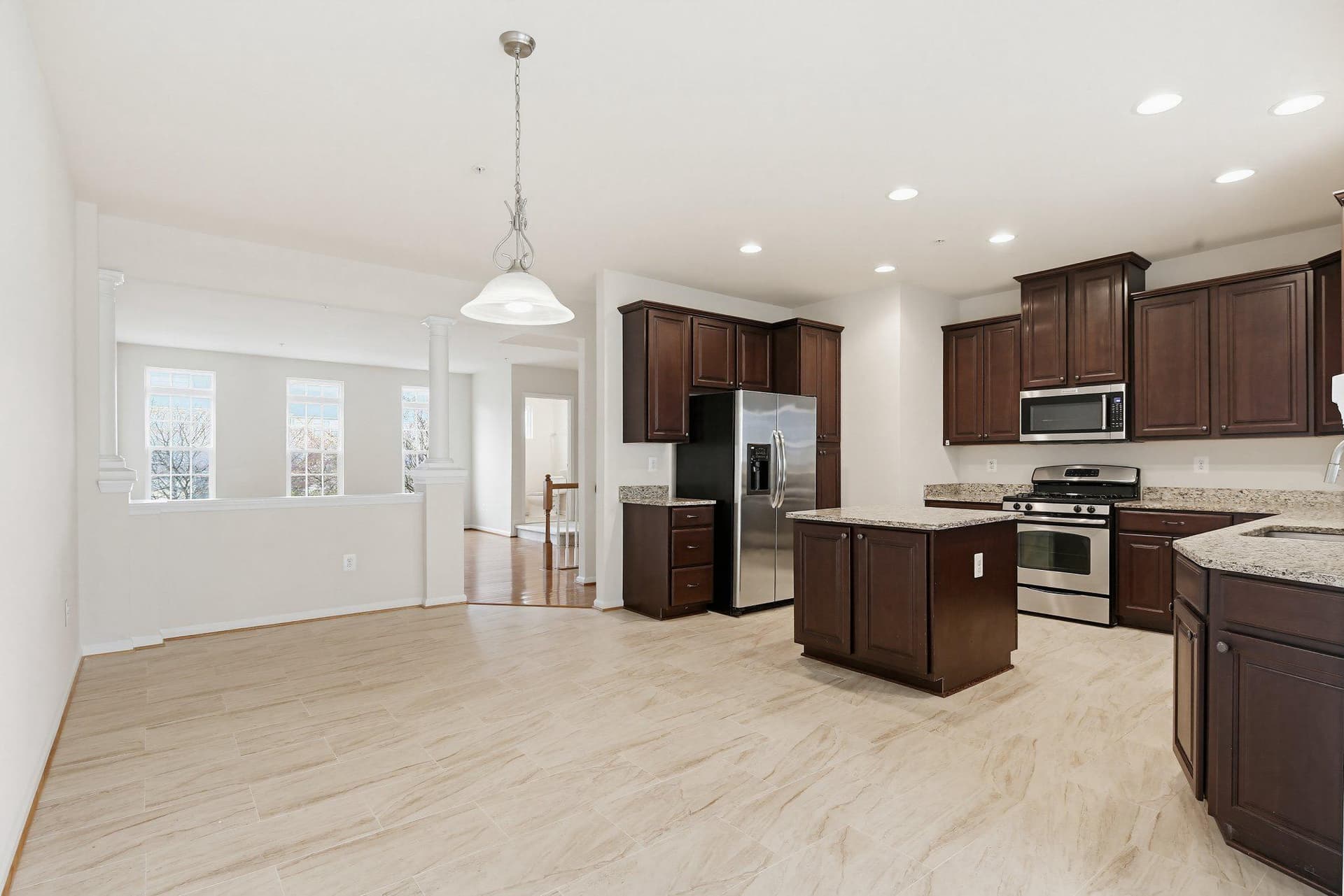 3819 Cullingworth Road photo 9