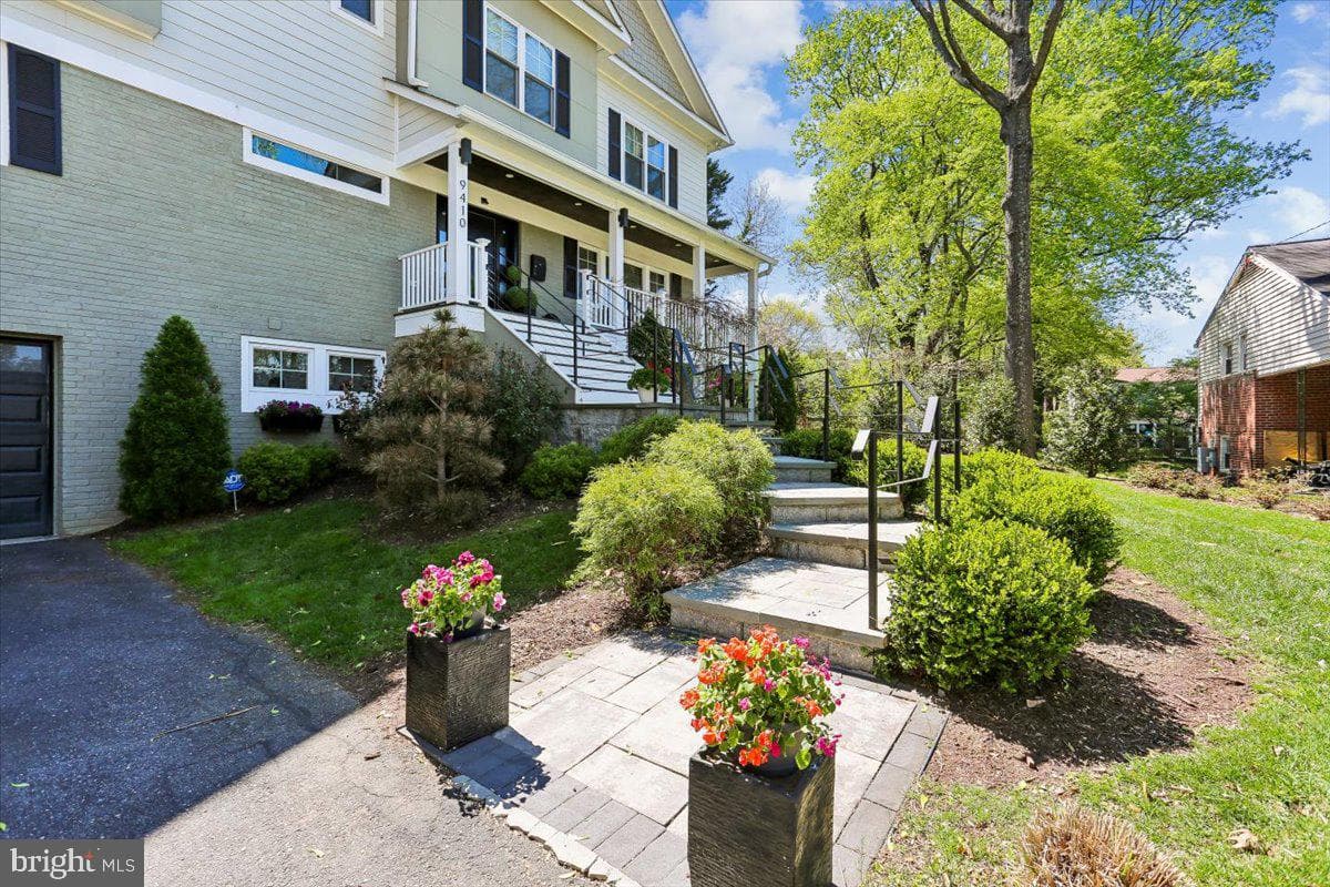 9410 Balfour Court photo 7
