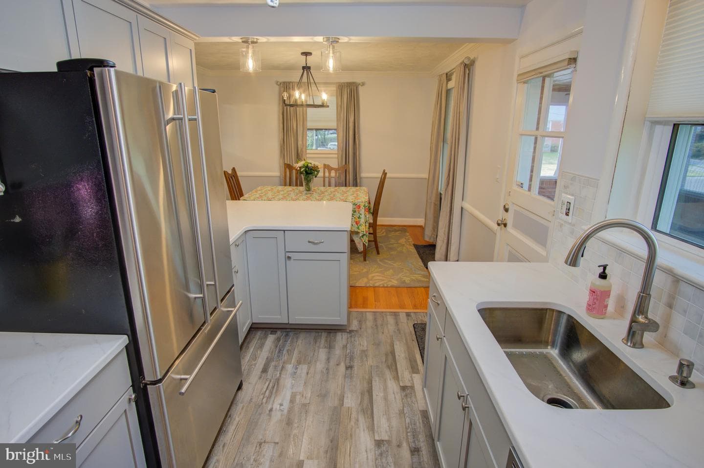 10501 Glenhaven Drive photo 5