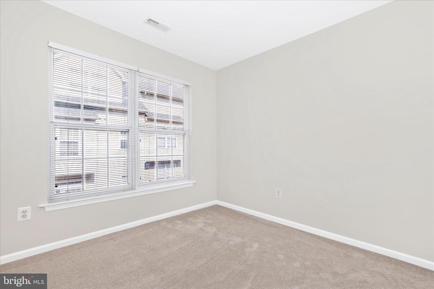 9621 Athens Place photo 30