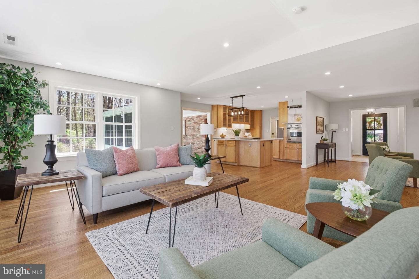 22 Brinkwood Road photo 5