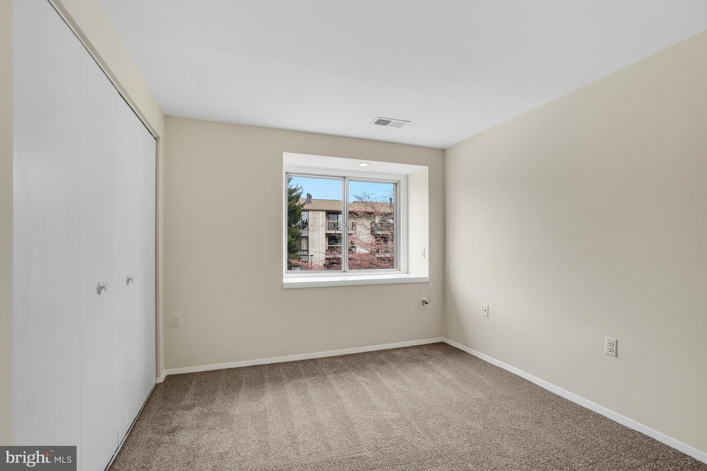 19062 Montgomery Village photo 24