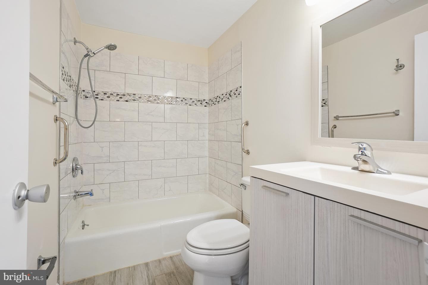 19062 Montgomery Village photo 26