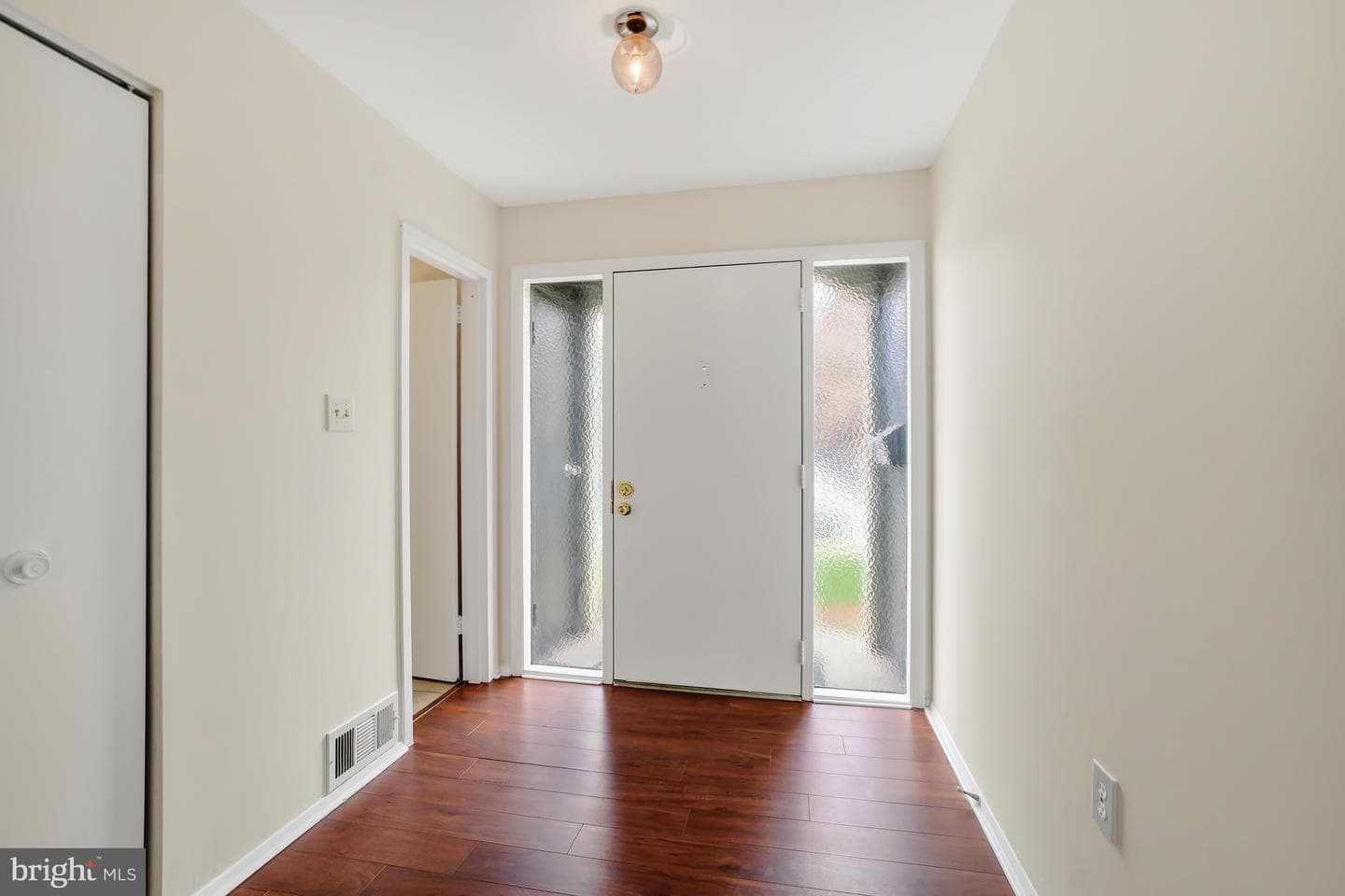 19062 Montgomery Village photo 4