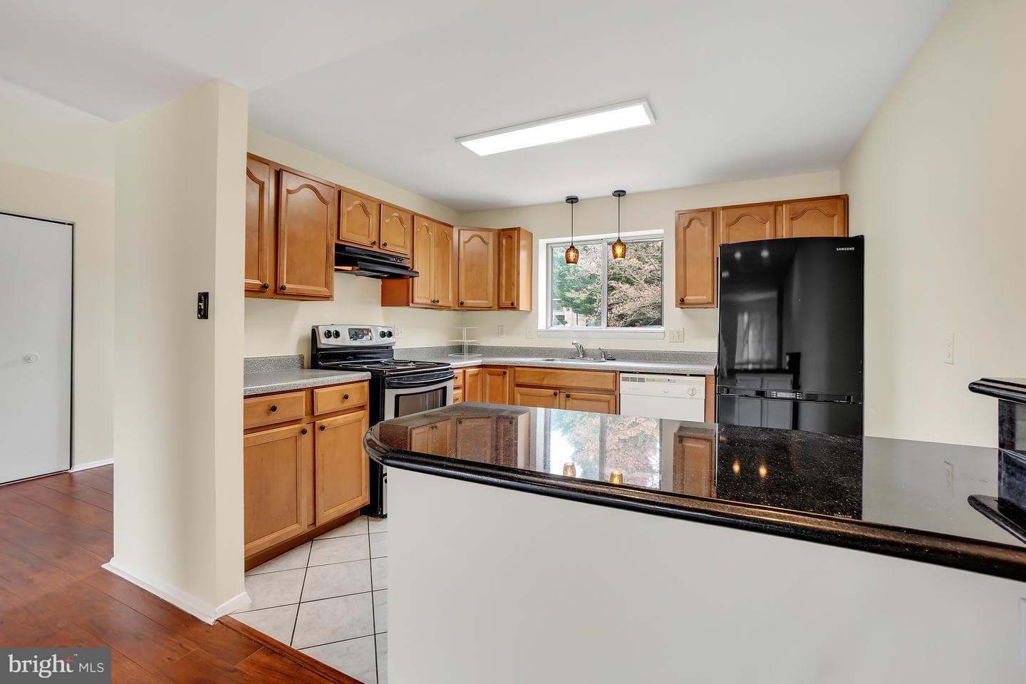 19062 Montgomery Village photo 6