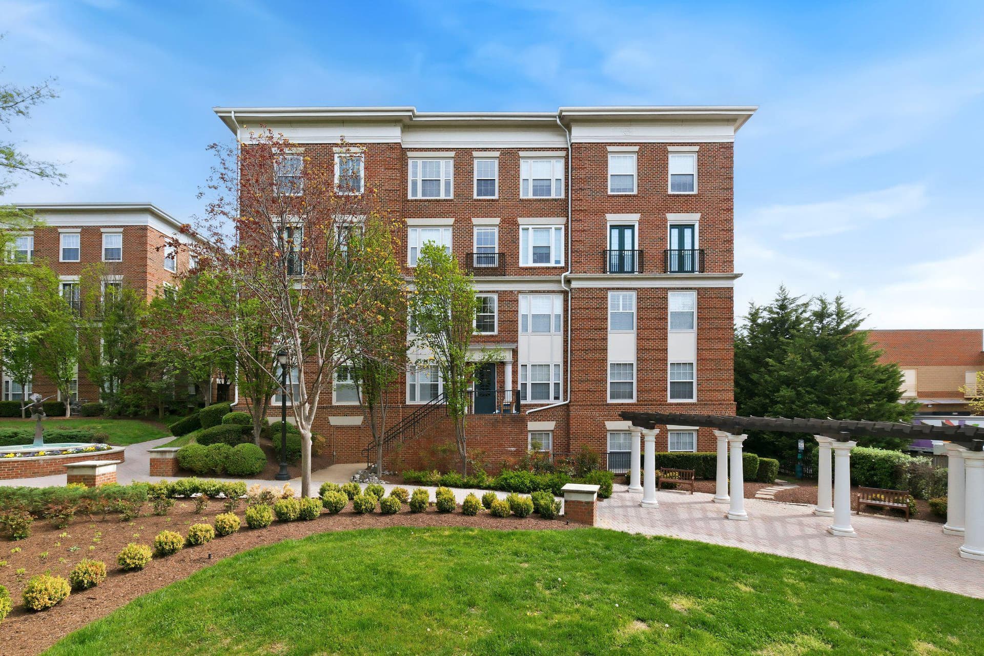 31 Booth Street #b55, Gaithersburg