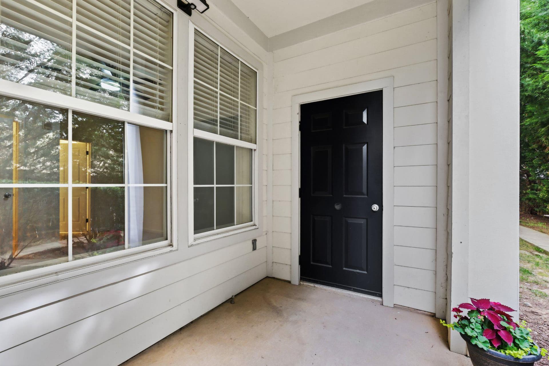 31 Booth Street #b55 photo 18