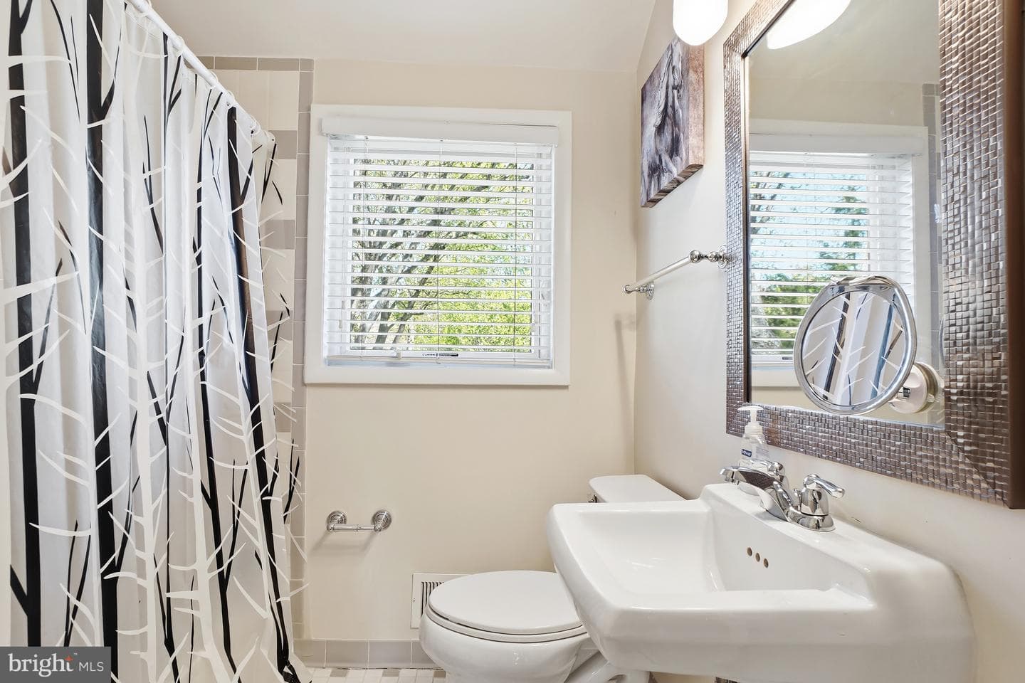 1303 Ballard Street photo 36