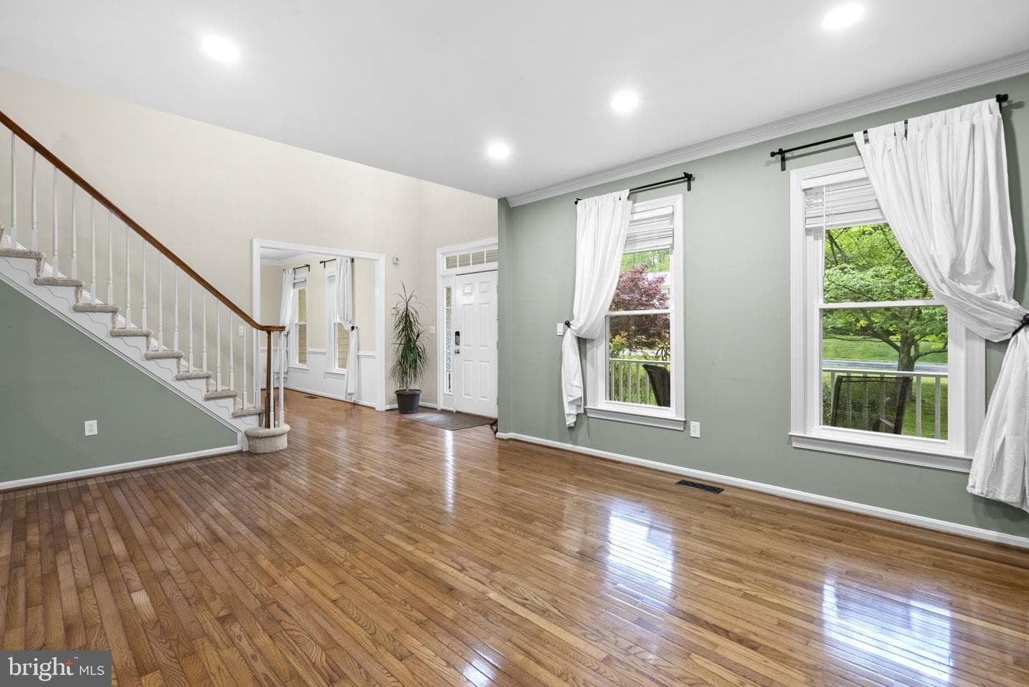 19006 Raines Drive photo 10