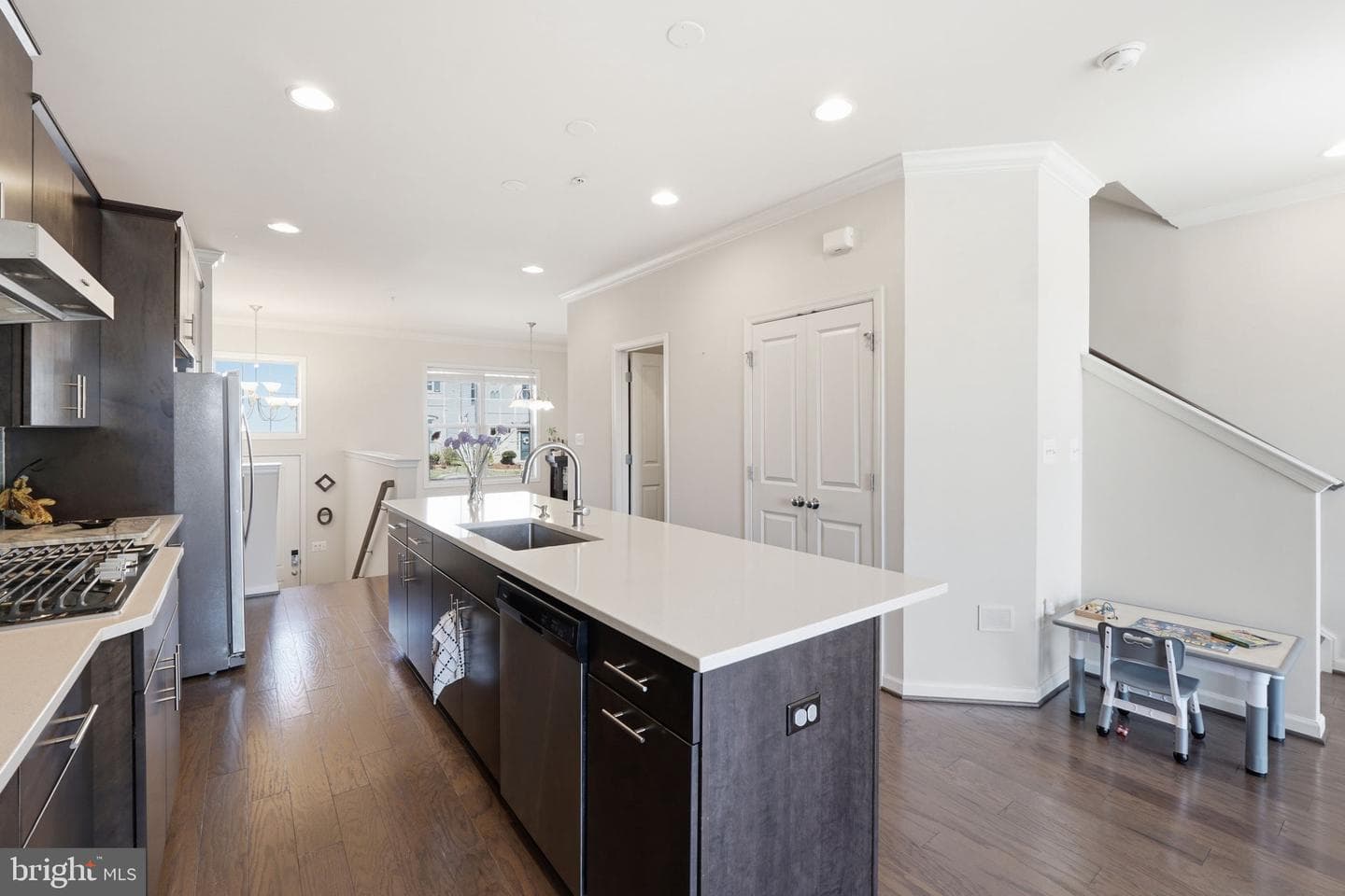13742 Petrel Street photo 9