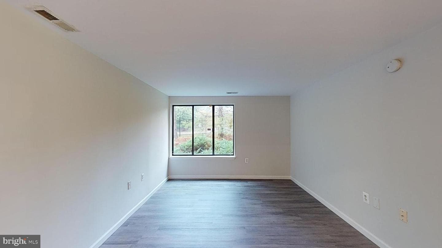 18204 Swiss Circle #3-102 photo 33