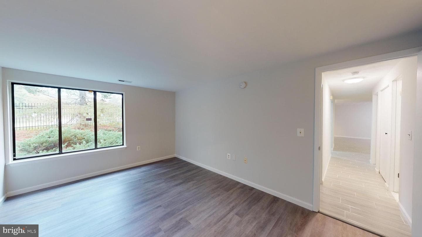 18204 Swiss Circle #3-102 photo 34