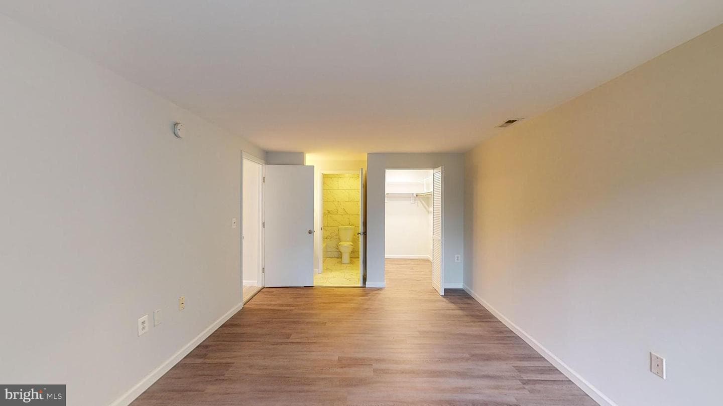18204 Swiss Circle #3-102 photo 37