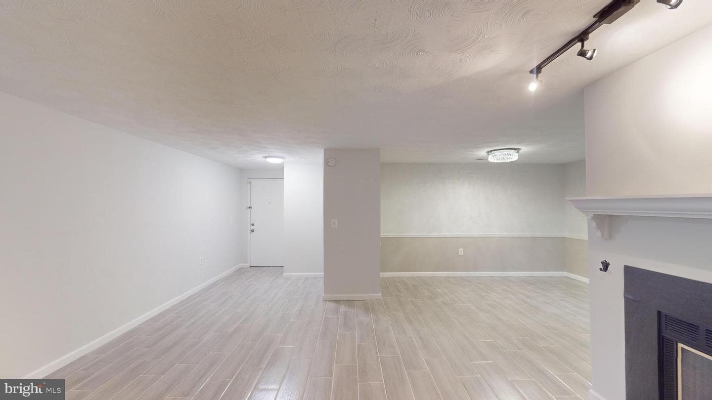 18204 Swiss Circle #3-102 photo 8