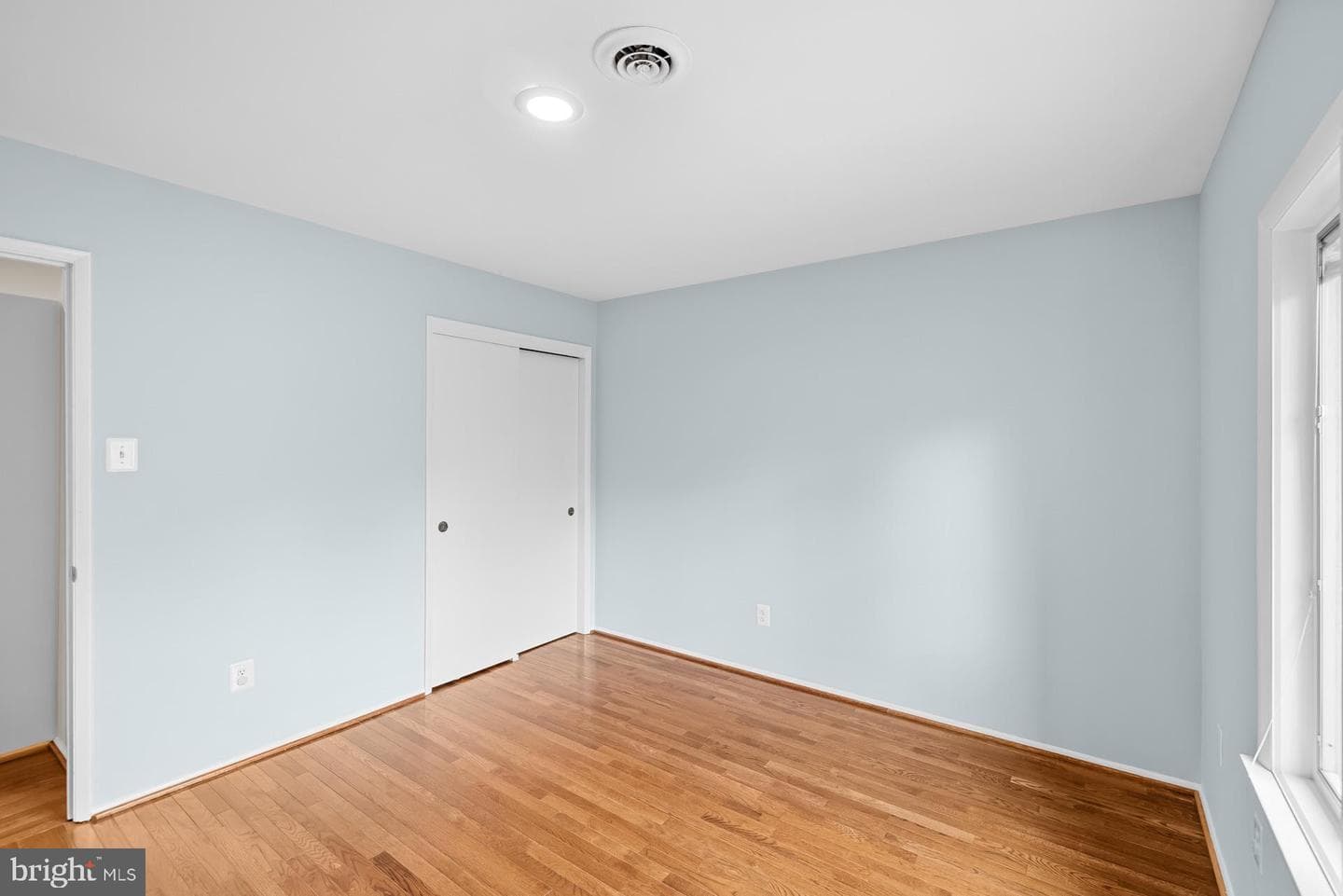6309 Friendship Court photo 54