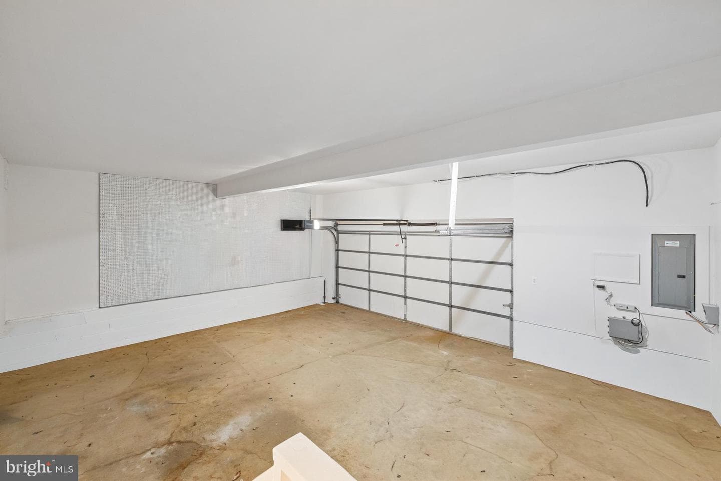 6309 Friendship Court photo 60