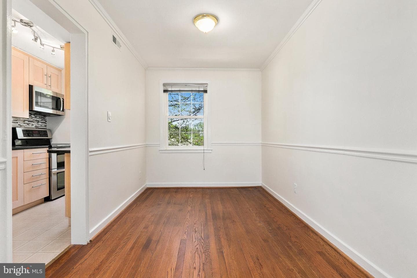 2211 Washington Avenue #303 photo 17