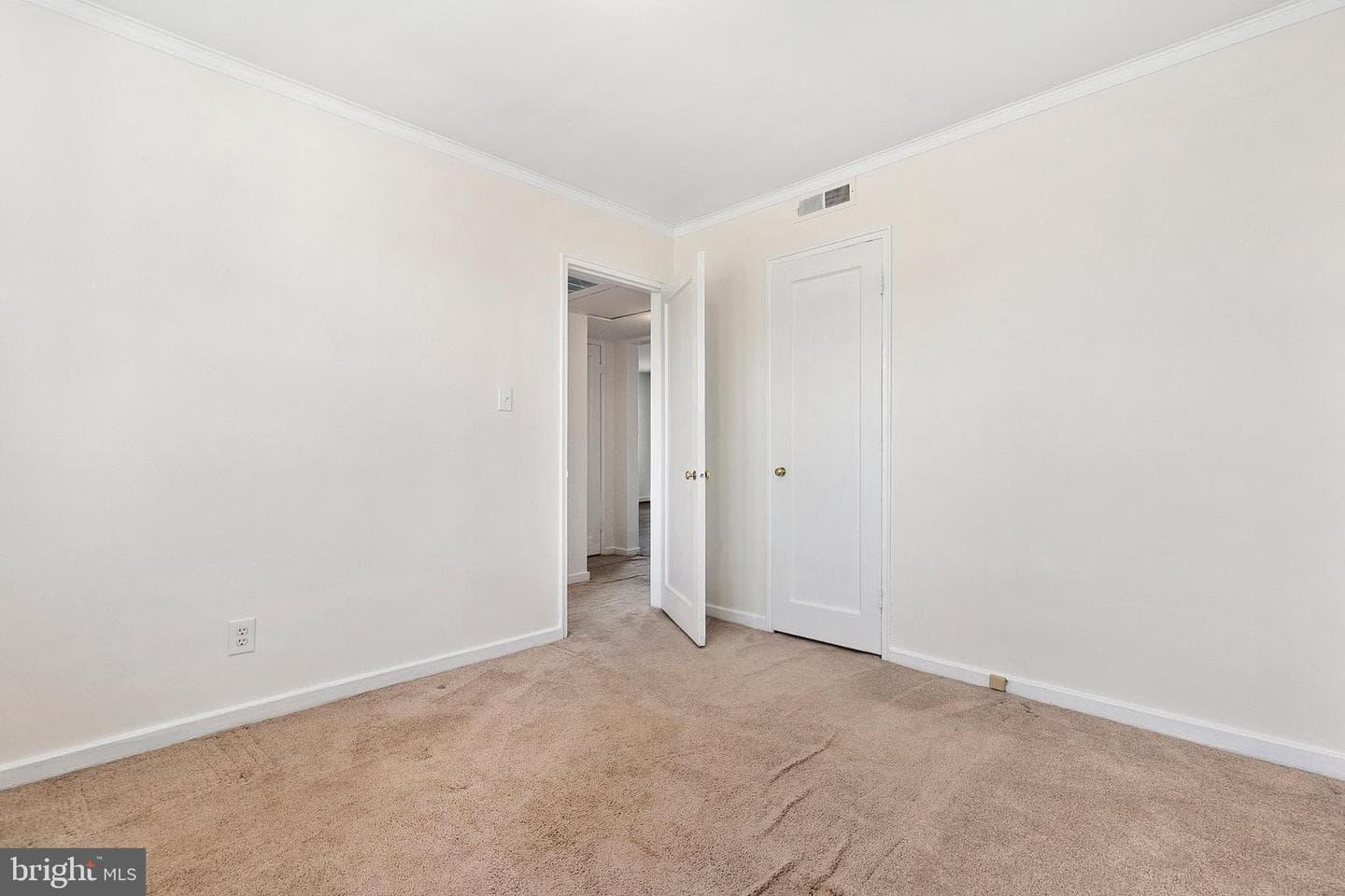 2211 Washington Avenue #303 photo 25