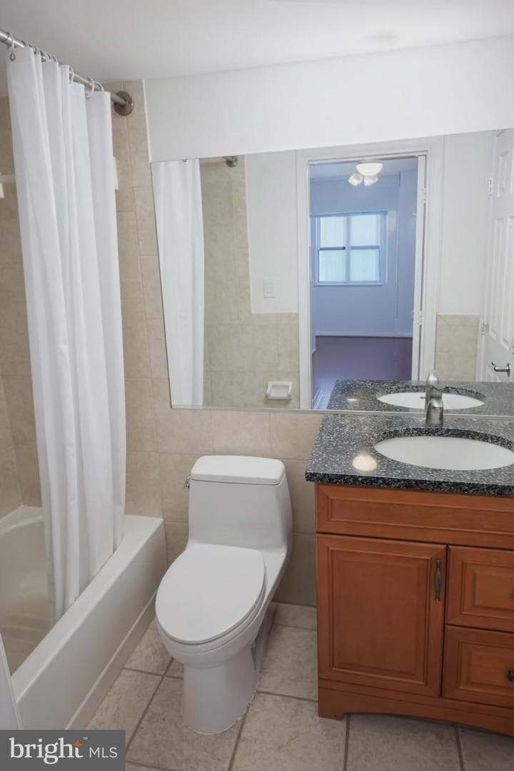 4808 Moorland Ln # 701 photo 14