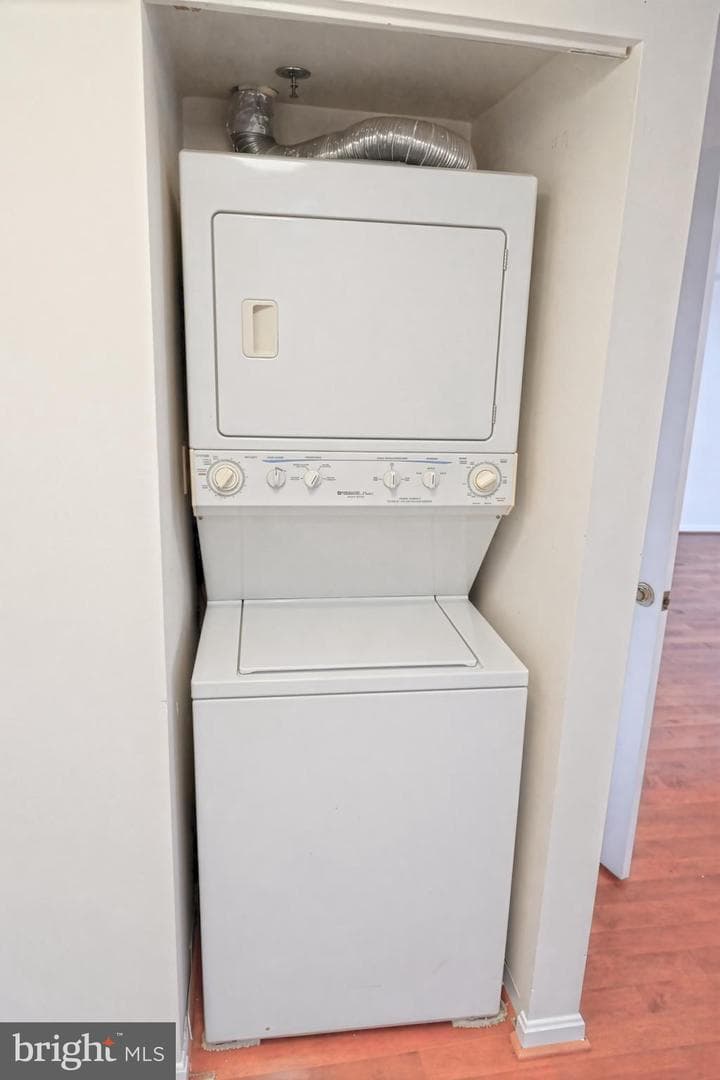 4808 Moorland Ln # 701 photo 16