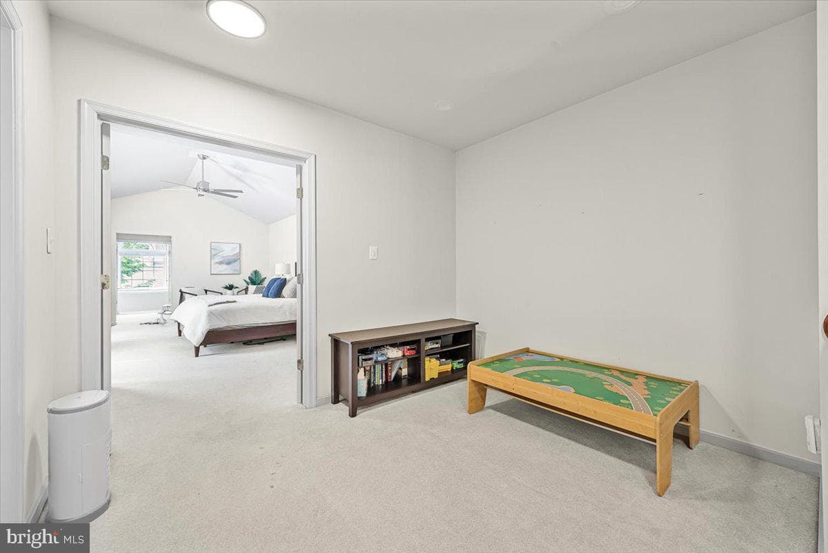 207 Creek Valley Lane photo 24