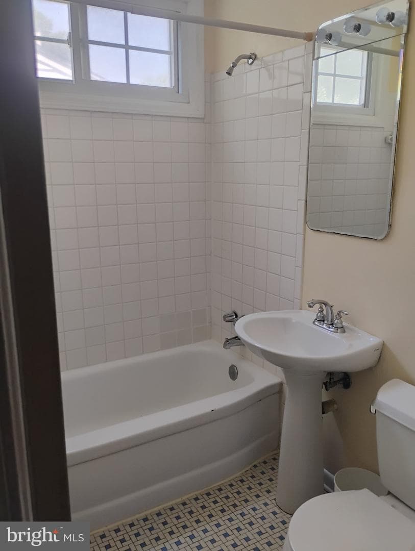 3908 Lantern Drive photo 8