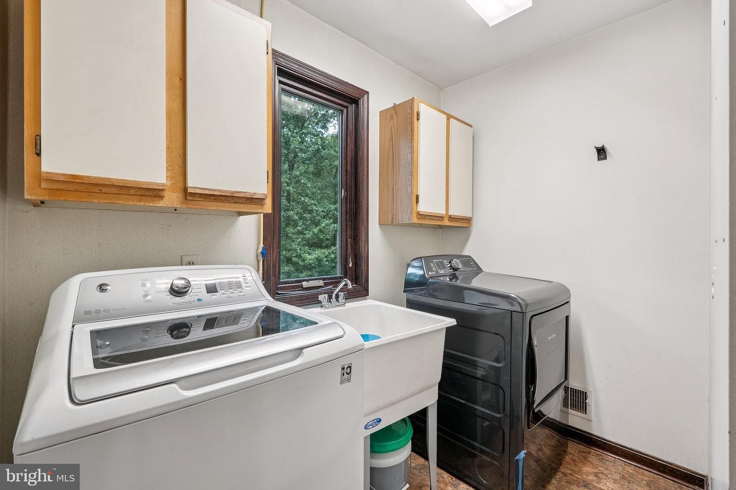 8304 Mariner Court photo 36